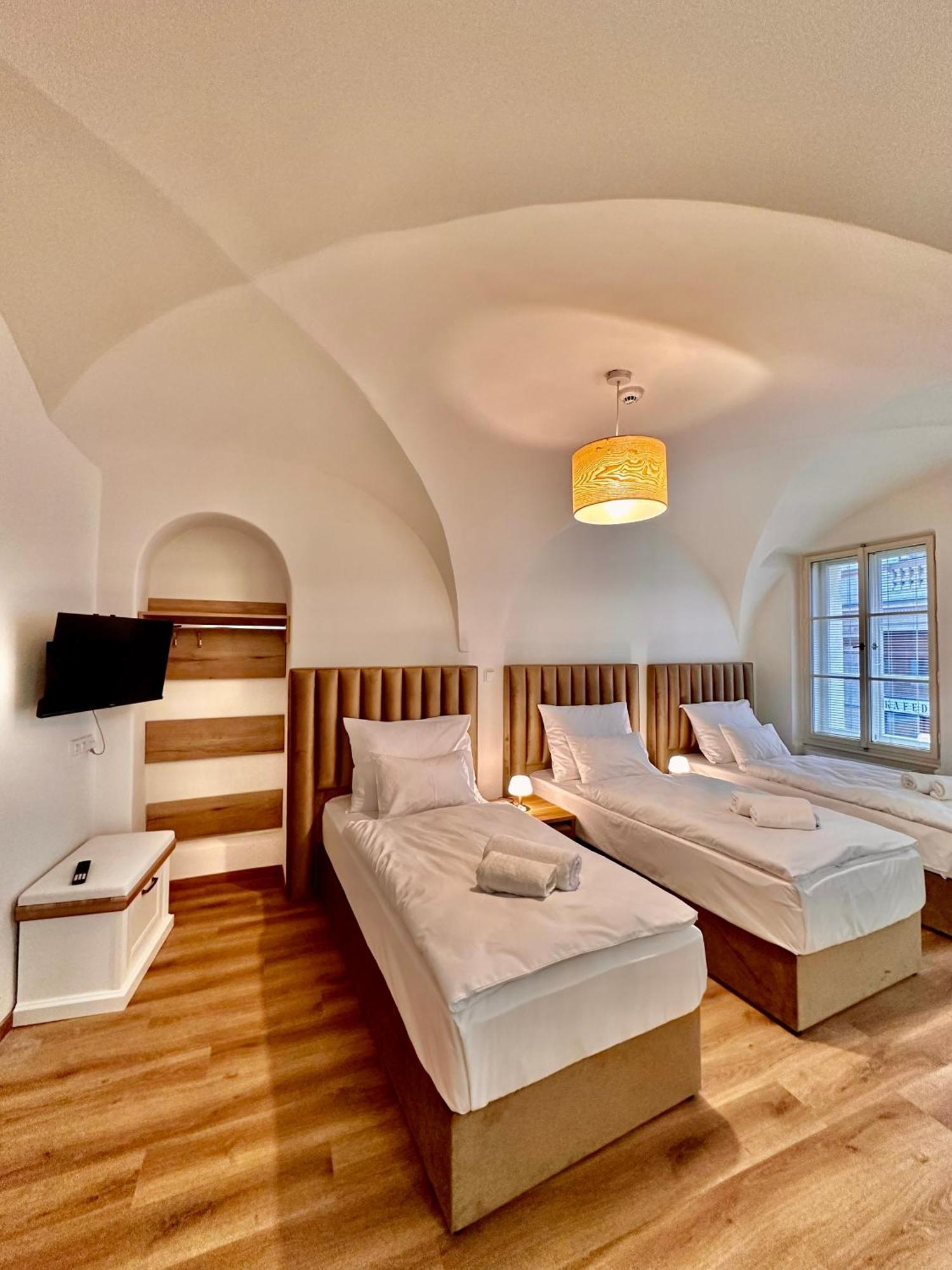Hotel Karlova Prague Exterior photo