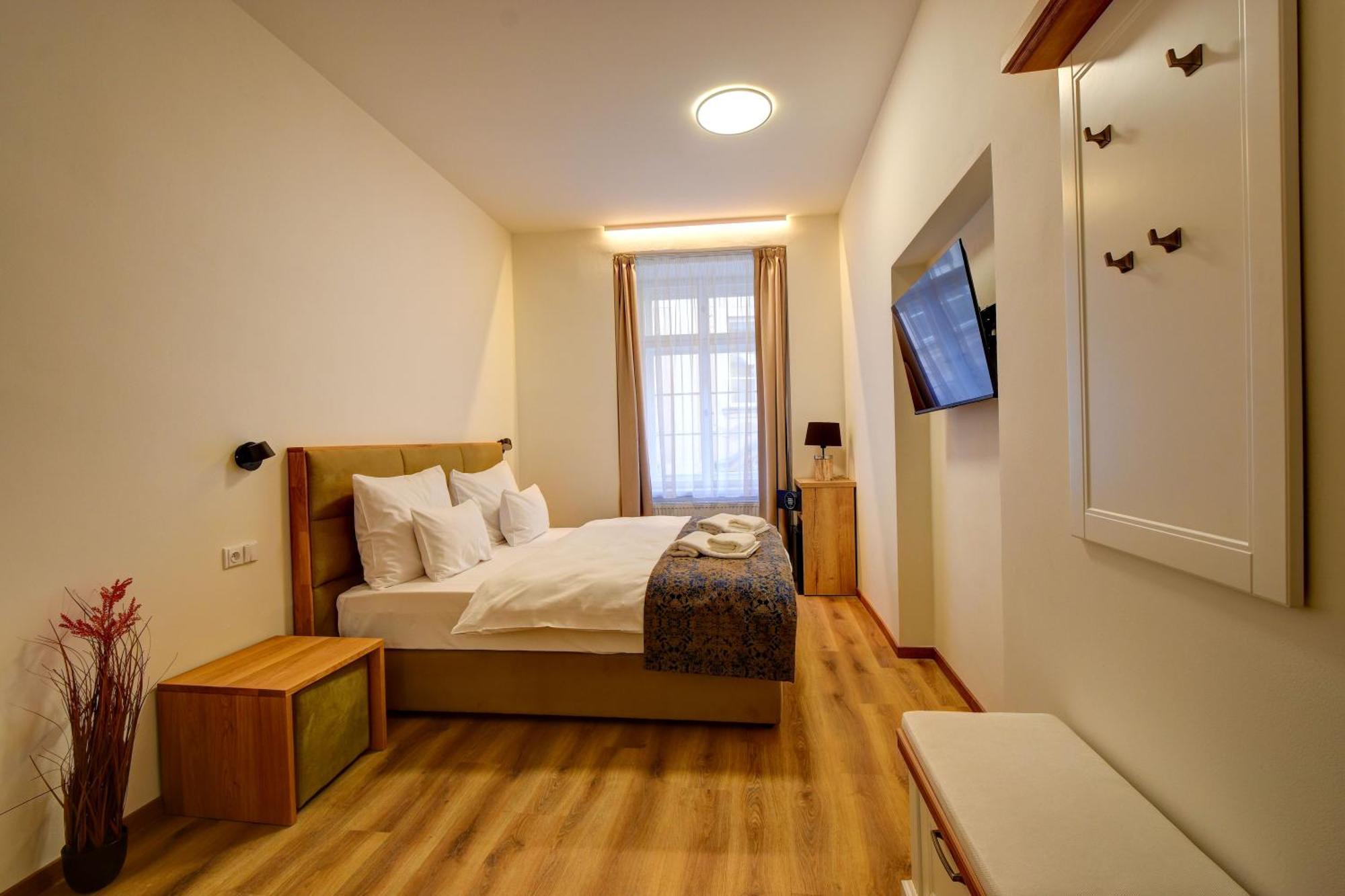 Hotel Karlova Prague Exterior photo