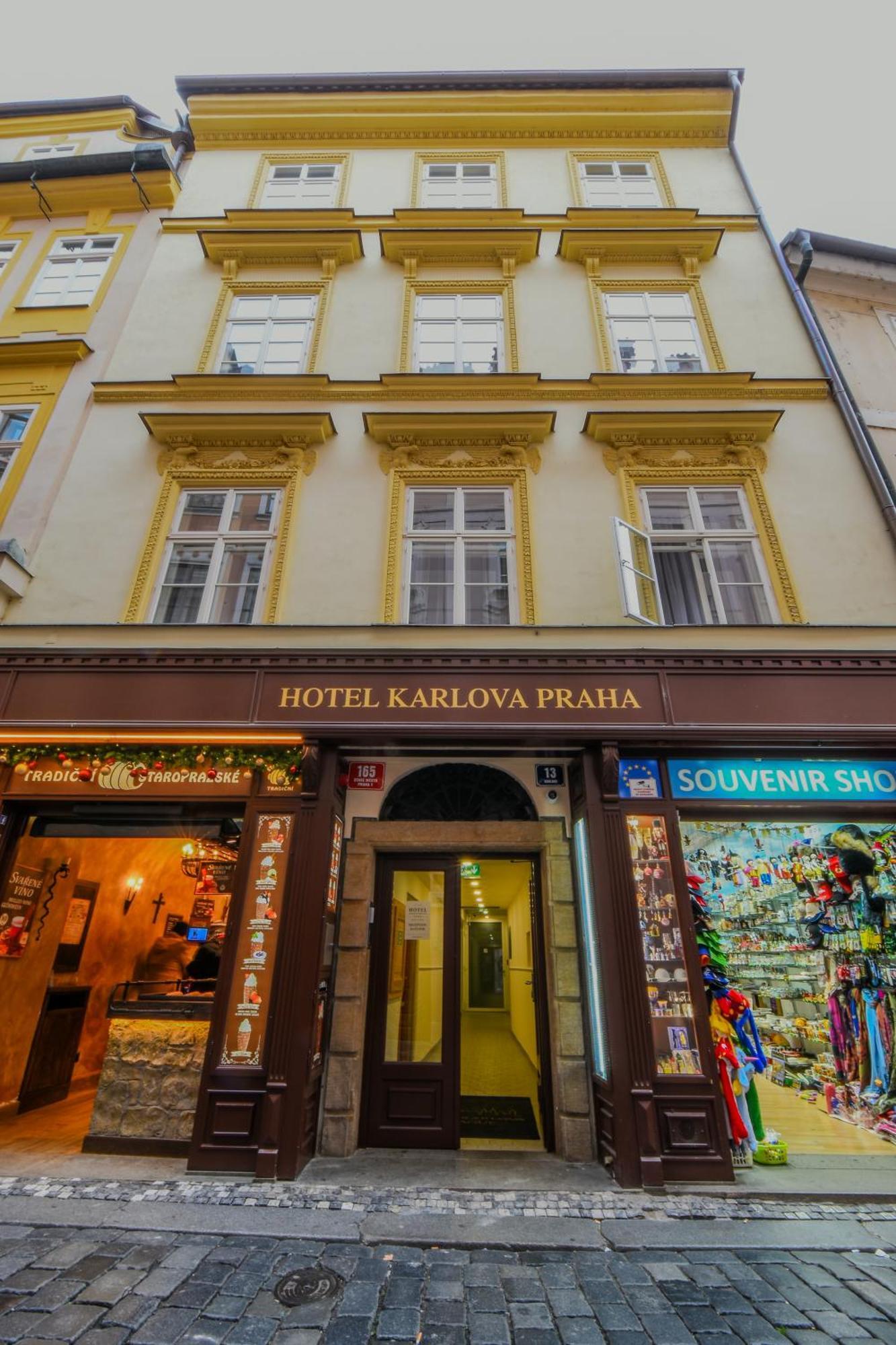 Hotel Karlova Prague Exterior photo